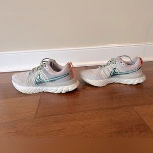 Nike React Infinity Run Flyknit, size 8.5